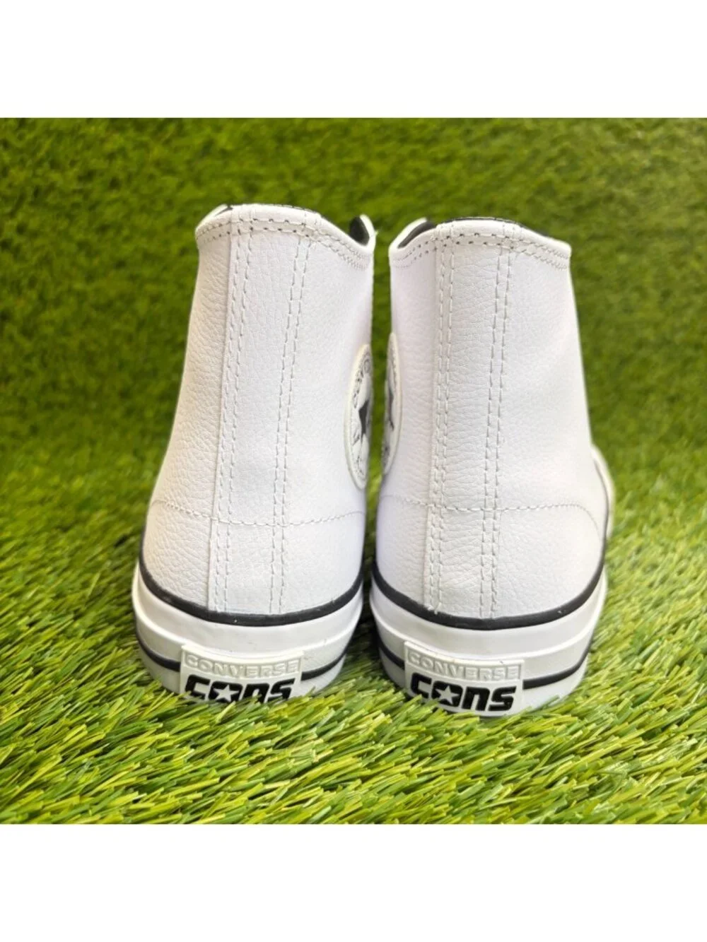 Converse Chuck Taylor All Star Pro Womens Size 7.5 White Athletic Shoes Sneakers